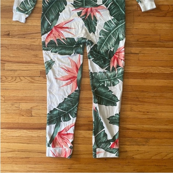 Onepiece Beverly Hills Jumpsuit - Picture 12 of 14